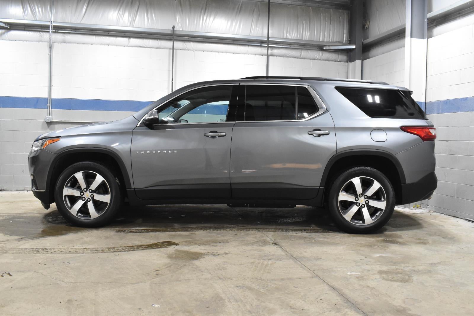 2021 Chevrolet Traverse LT Leather
