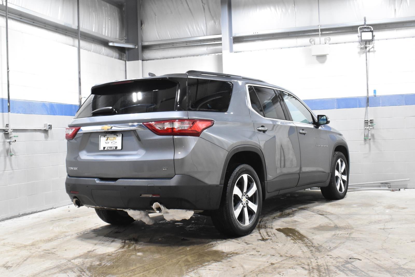 2021 Chevrolet Traverse LT Leather