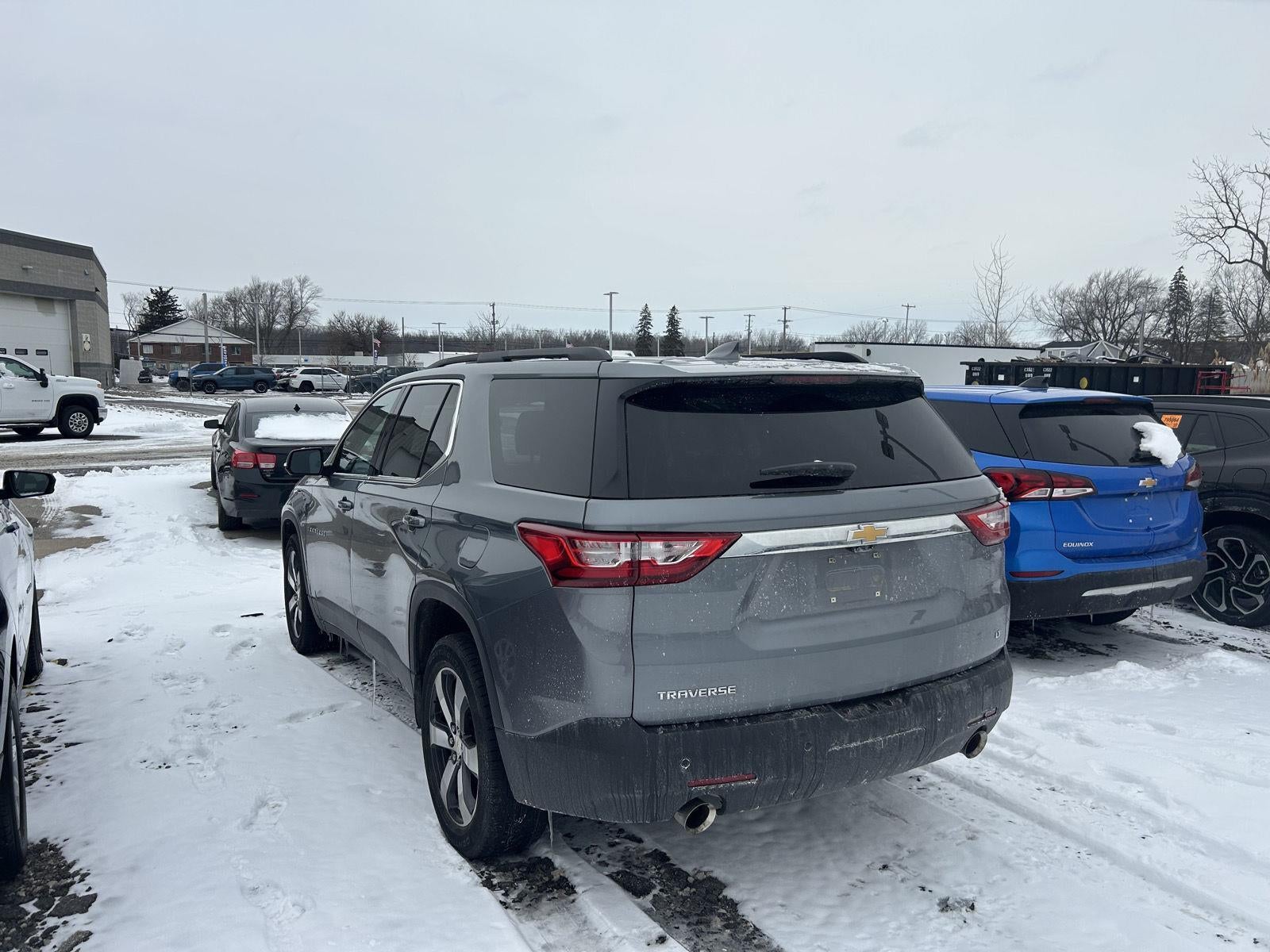 2021 Chevrolet Traverse LT Leather