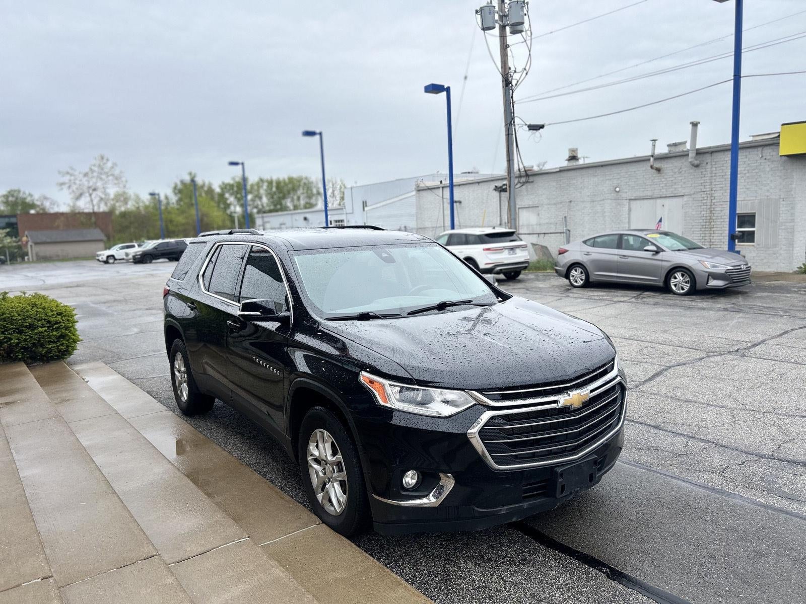 2020 Chevrolet Traverse LT Cloth
