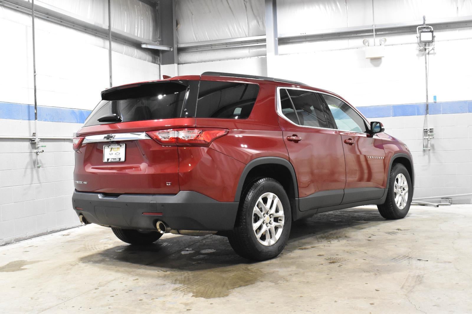 2020 Chevrolet Traverse LT Cloth