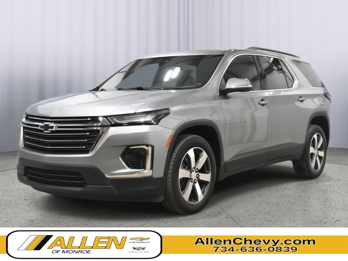 2023 Chevrolet Traverse LT Leather