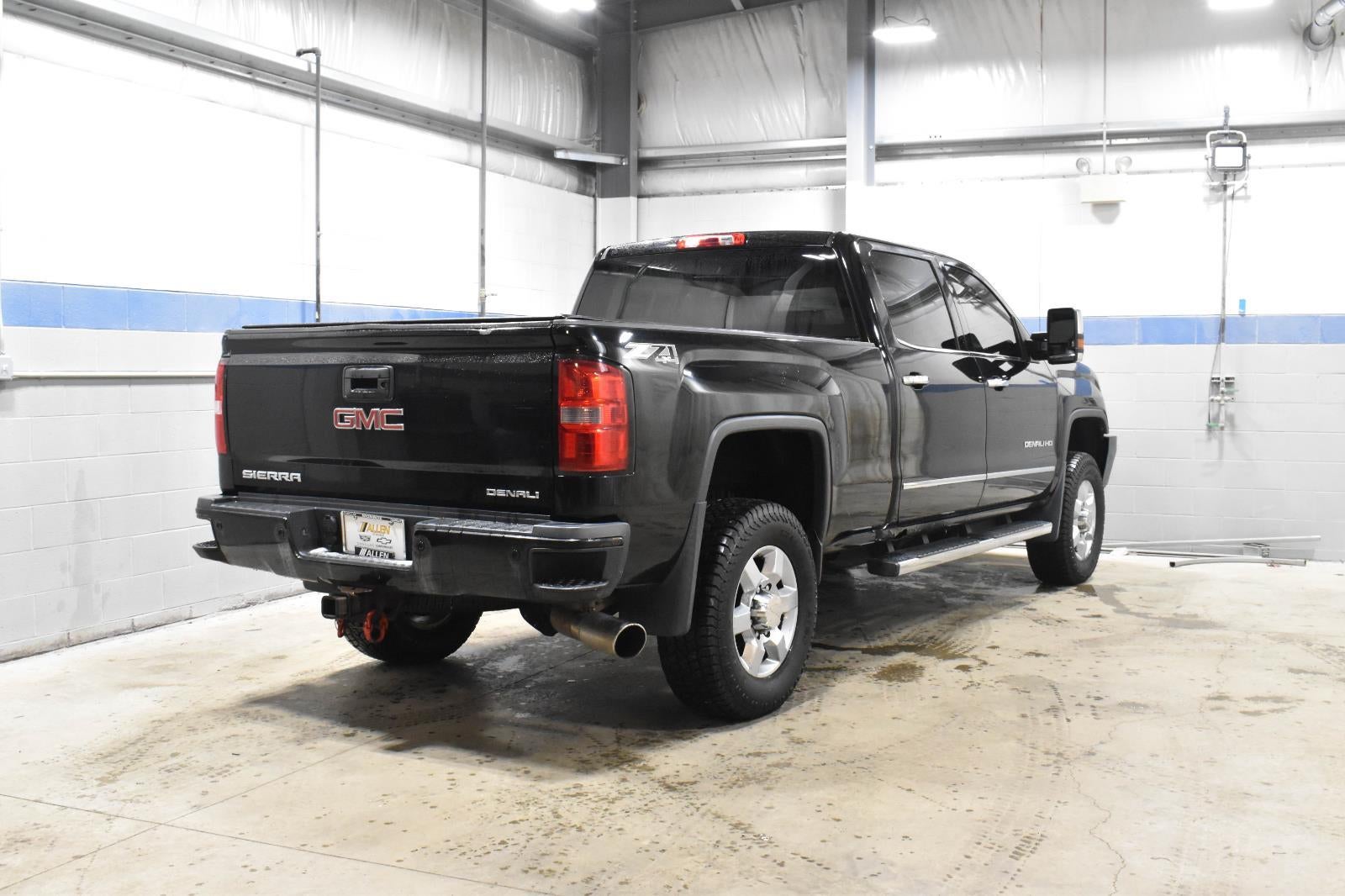 2015 GMC Sierra 3500 HD Denali