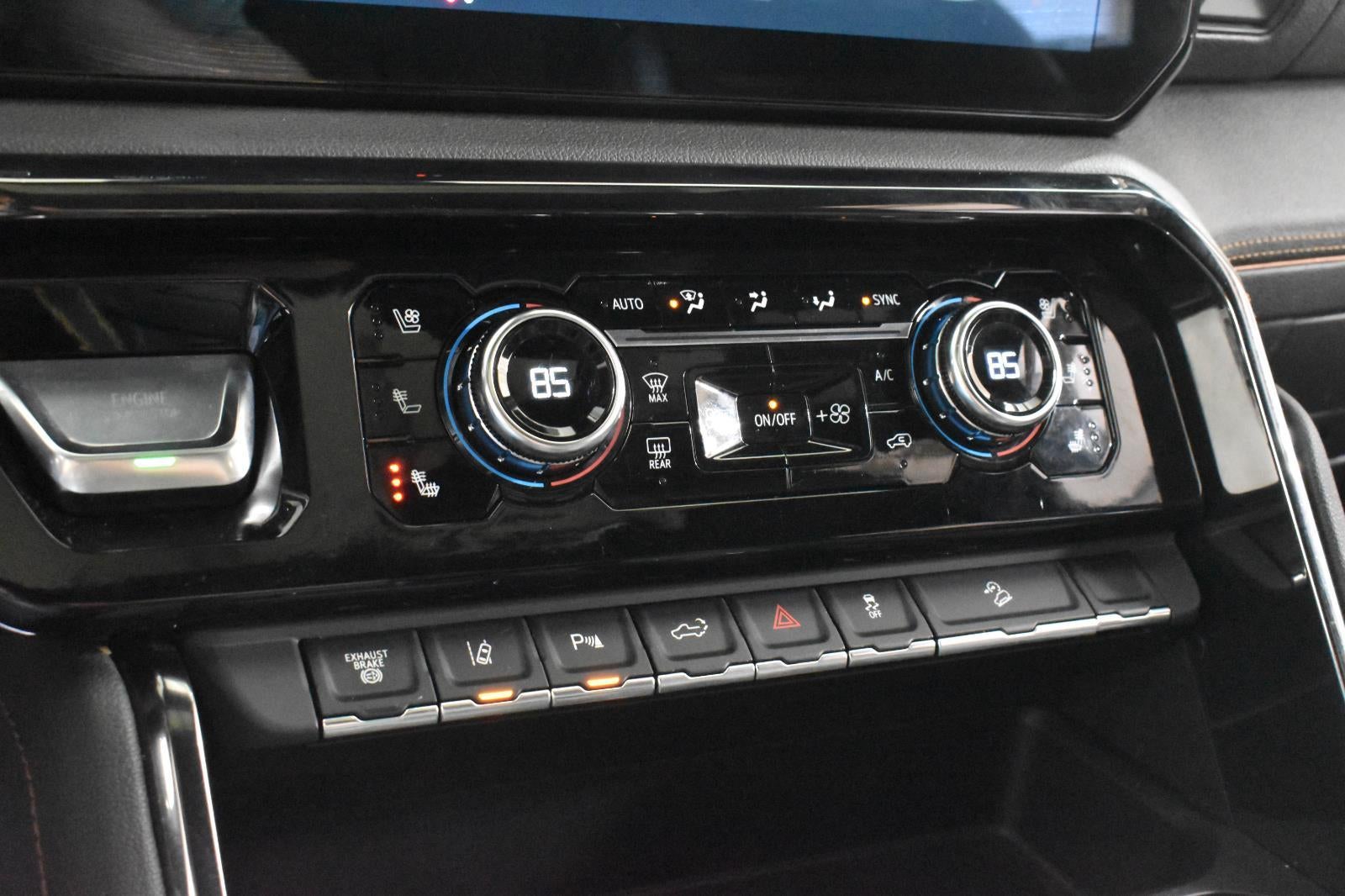 2024 GMC Sierra 3500 HD AT4