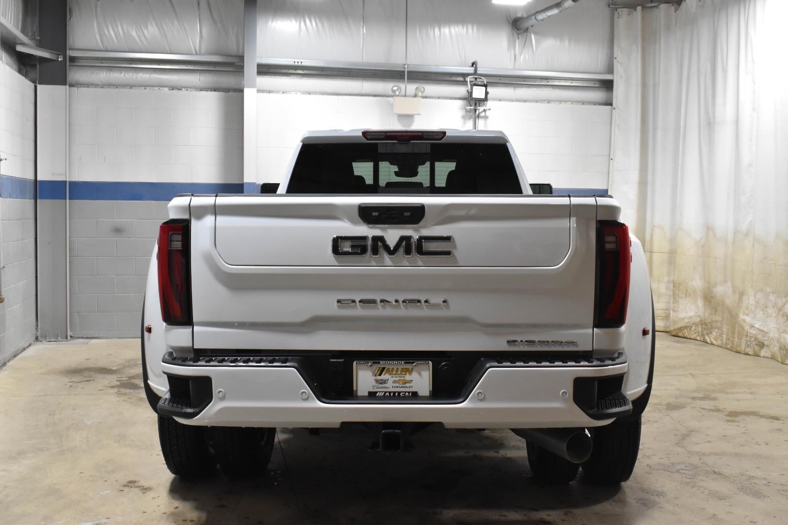 2026 GMC Sierra 3500 HD Denali Ultimate DRW