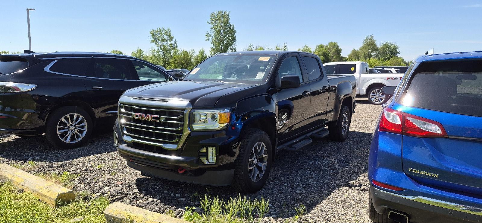 2022 GMC Canyon AT4 Lthr 4WD Crew Cab Short Box's photo