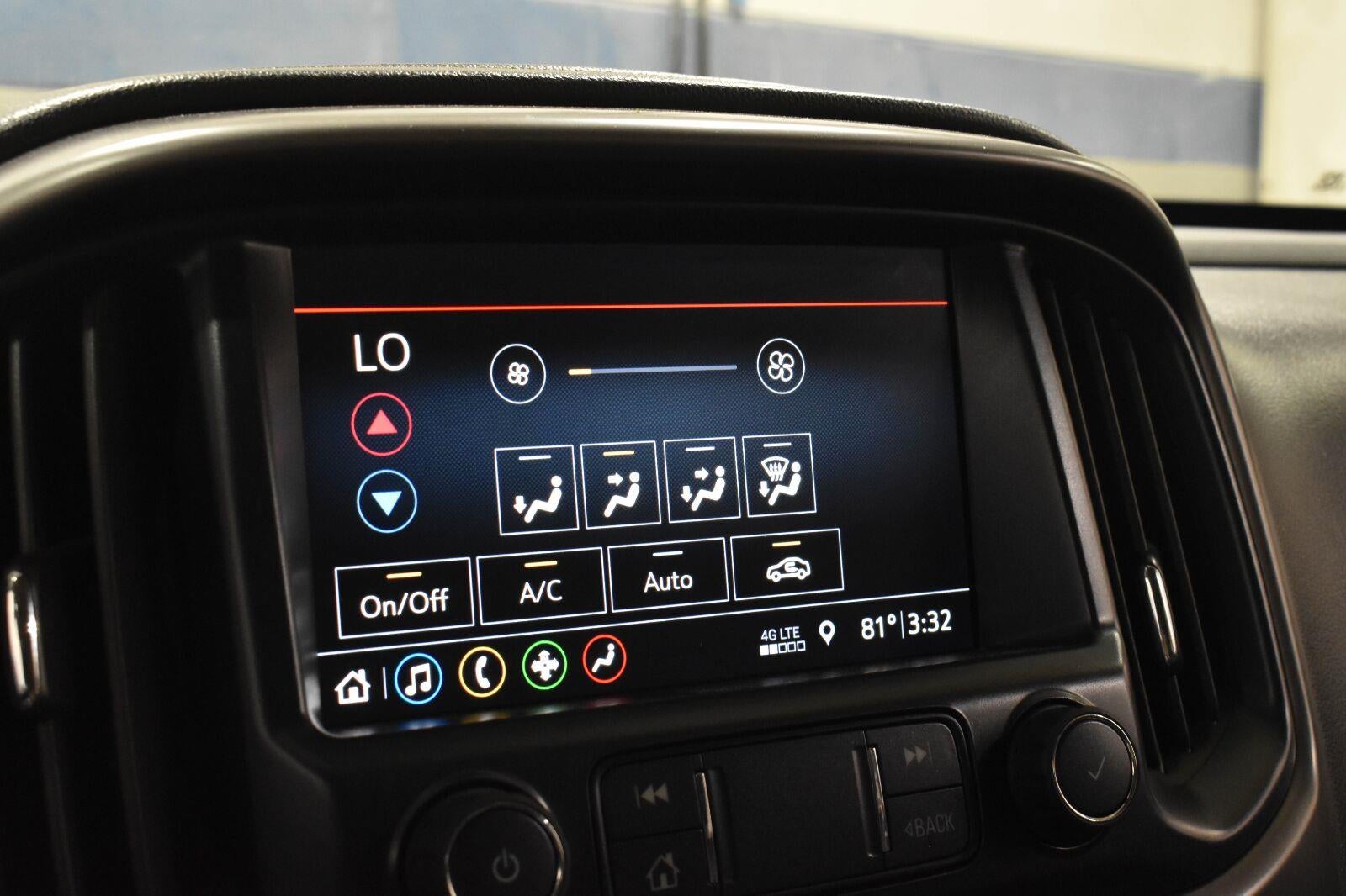 2022 GMC Canyon AT4 - Leather