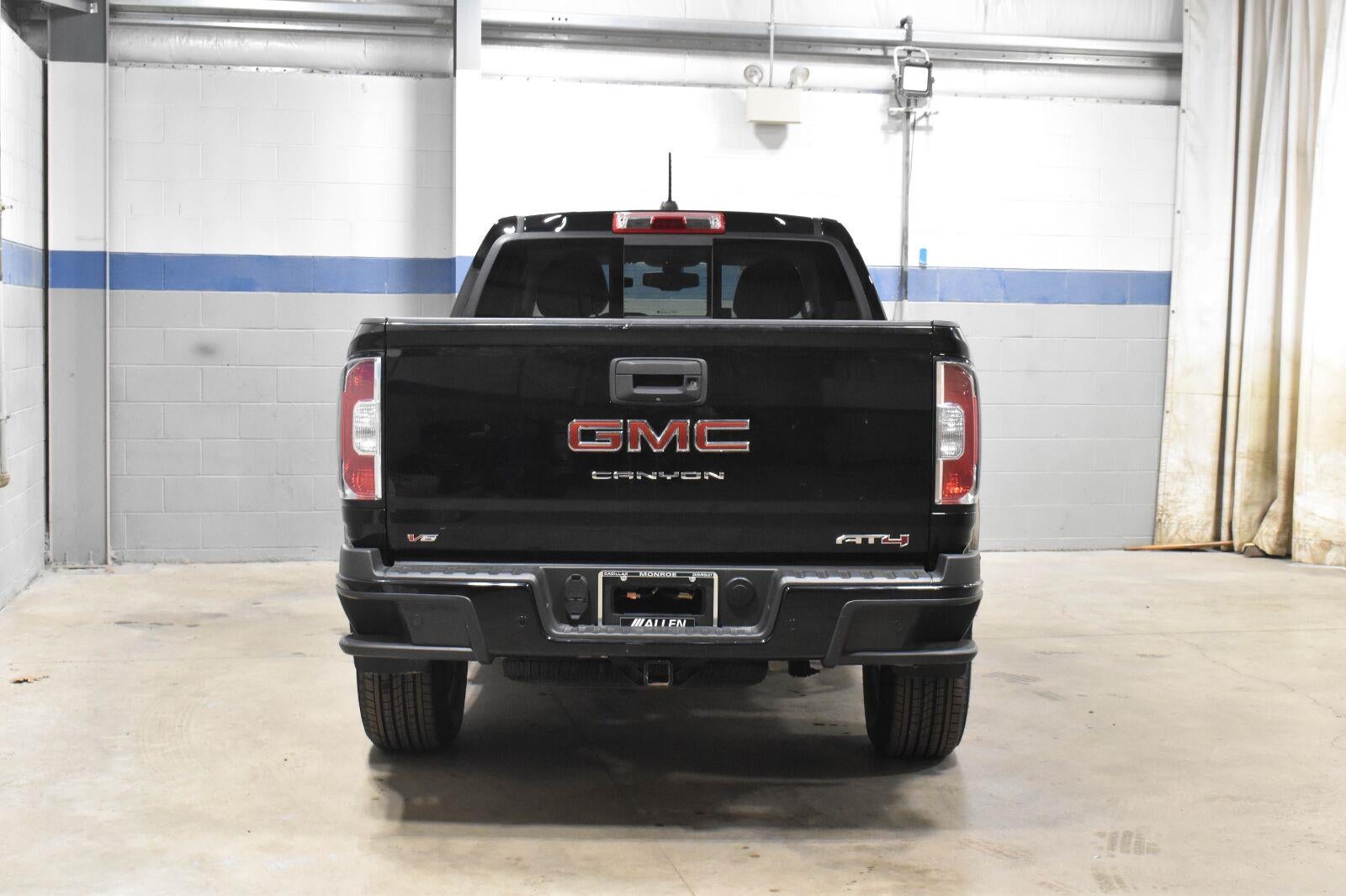 2022 GMC Canyon AT4 - Leather