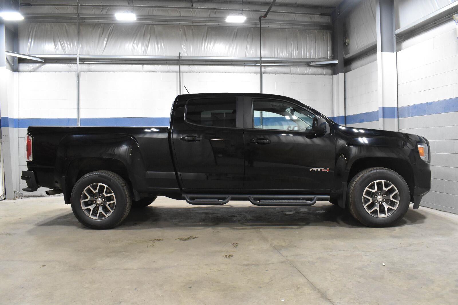2022 GMC Canyon AT4 - Leather