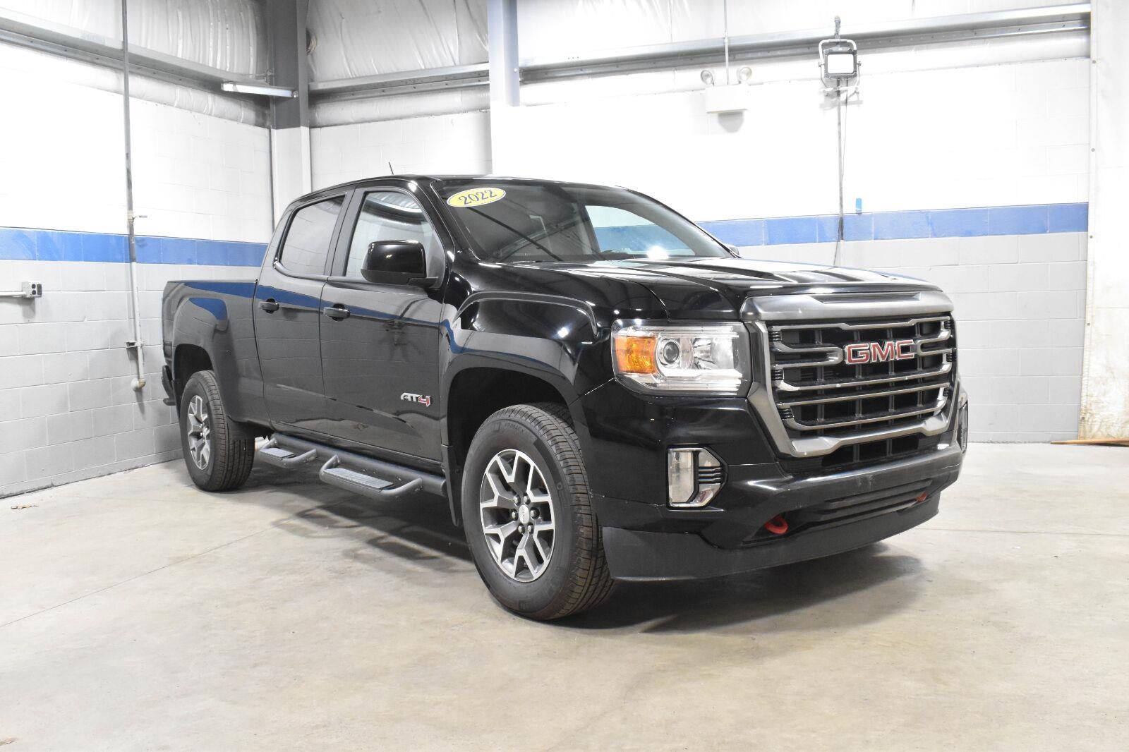 2022 GMC Canyon AT4 - Leather