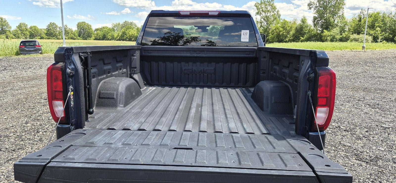 2022 GMC Sierra 1500 SLE