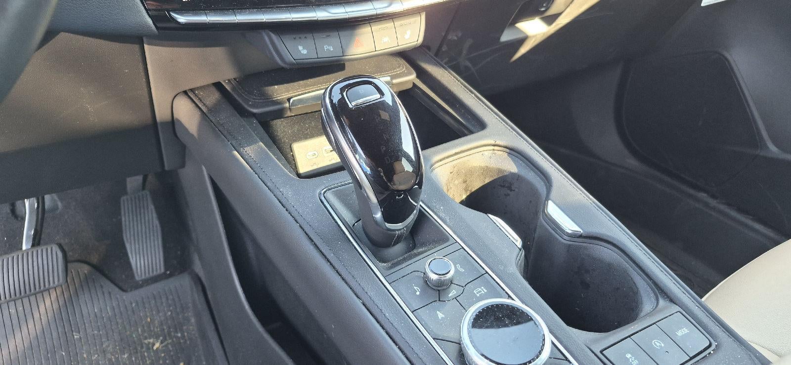 2024 Cadillac XT4 Luxury