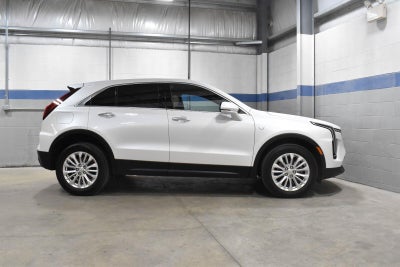 2024 Cadillac XT4 Luxury