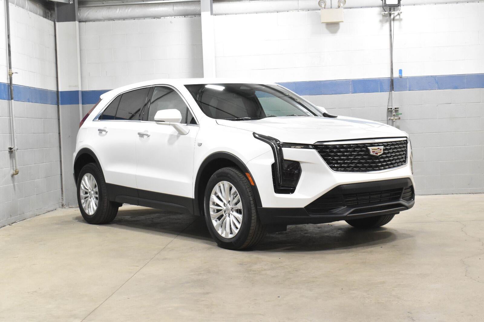 2024 Cadillac XT4 Luxury