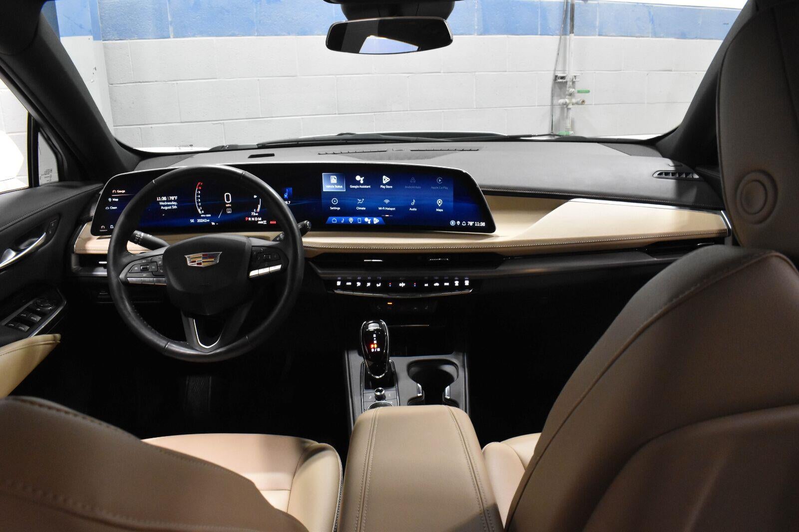 2024 Cadillac XT4 Luxury