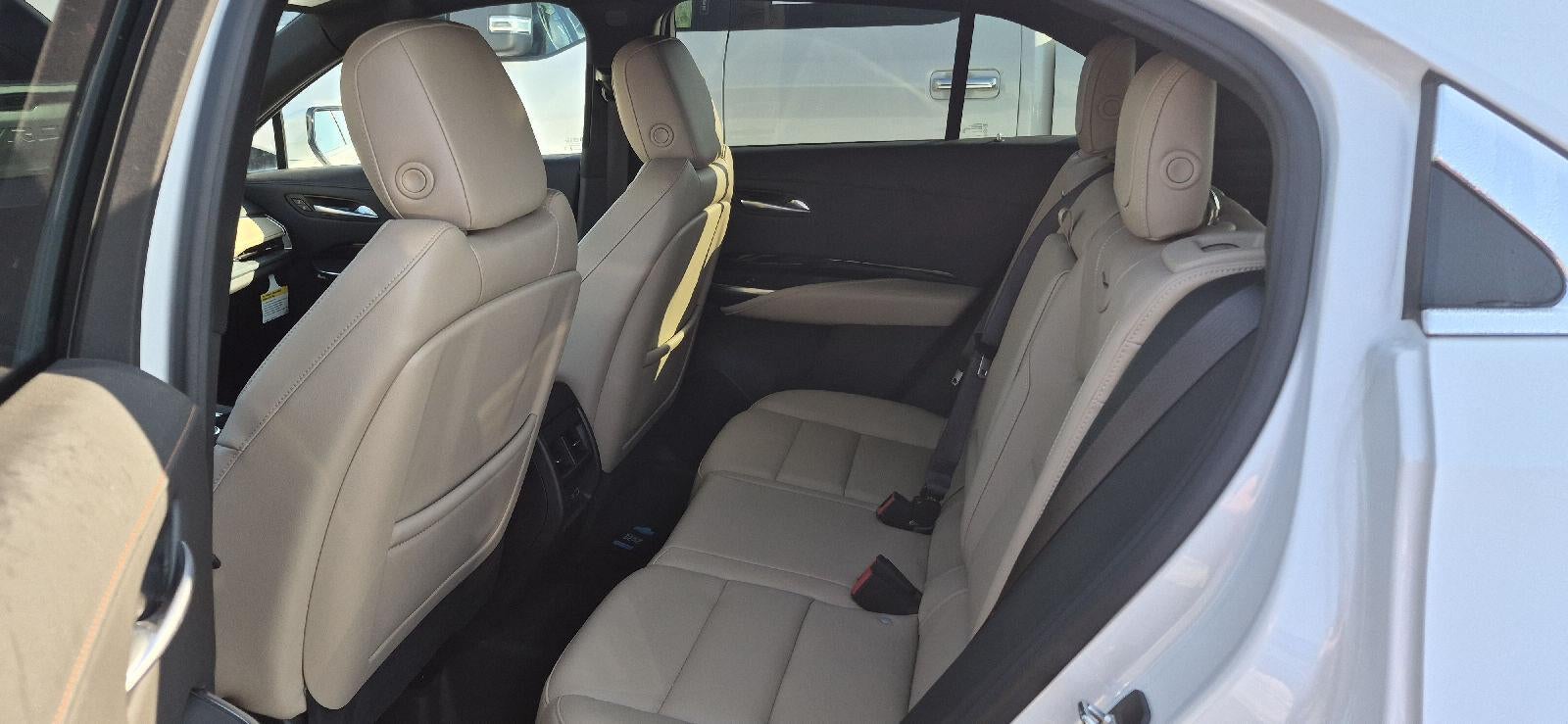 2024 Cadillac XT4 Luxury