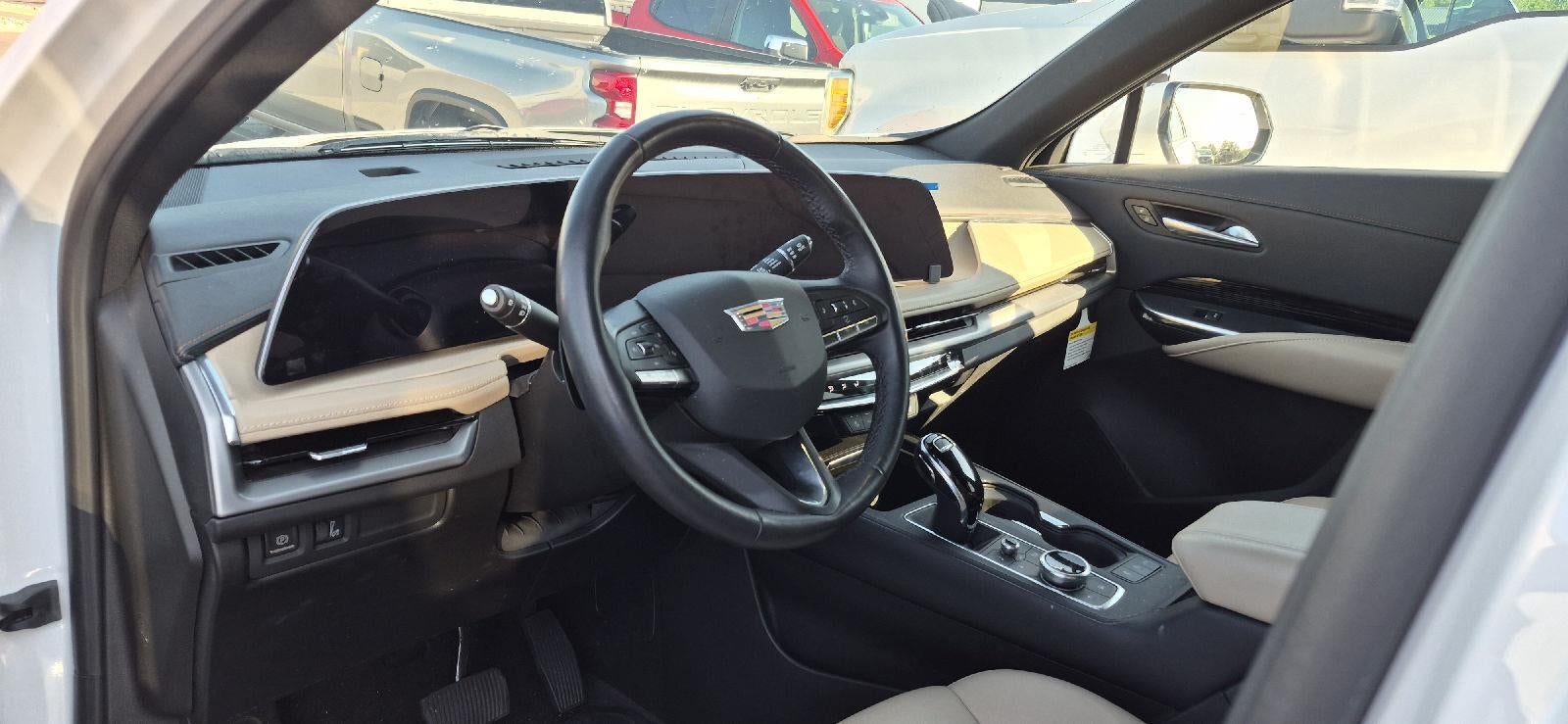 2024 Cadillac XT4 Luxury