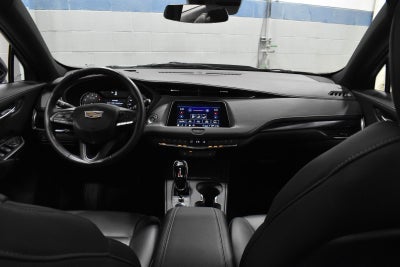 2023 Cadillac XT4 Luxury