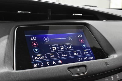 2021 Cadillac XT4 FWD Premium Luxury