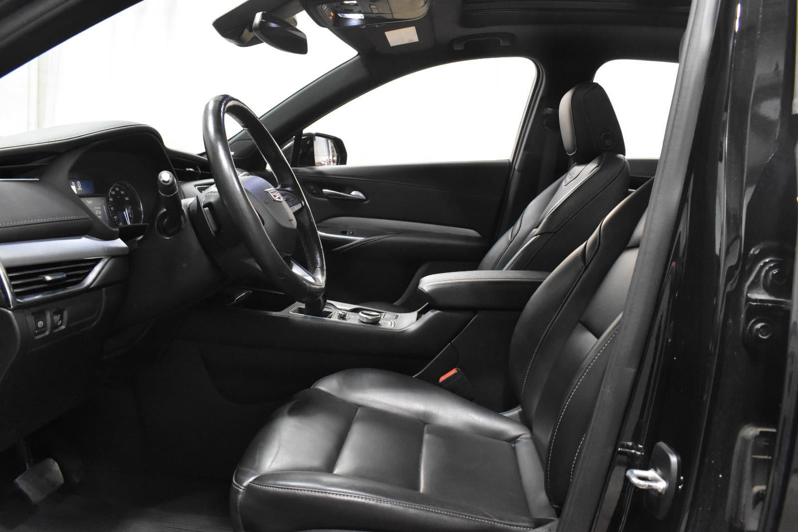 2021 Cadillac XT4 FWD Premium Luxury