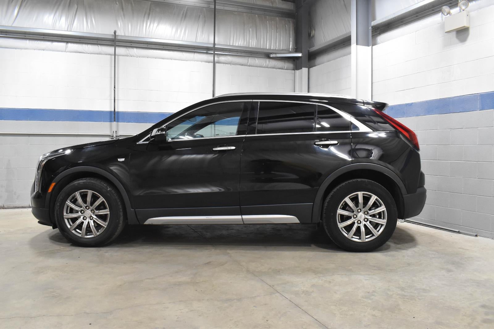 2021 Cadillac XT4 FWD Premium Luxury
