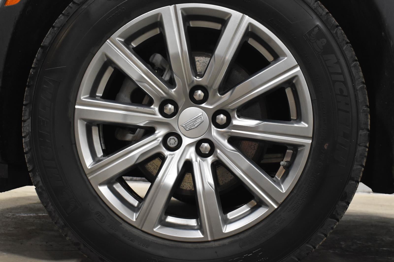 2020 Cadillac XT4 Premium Luxury