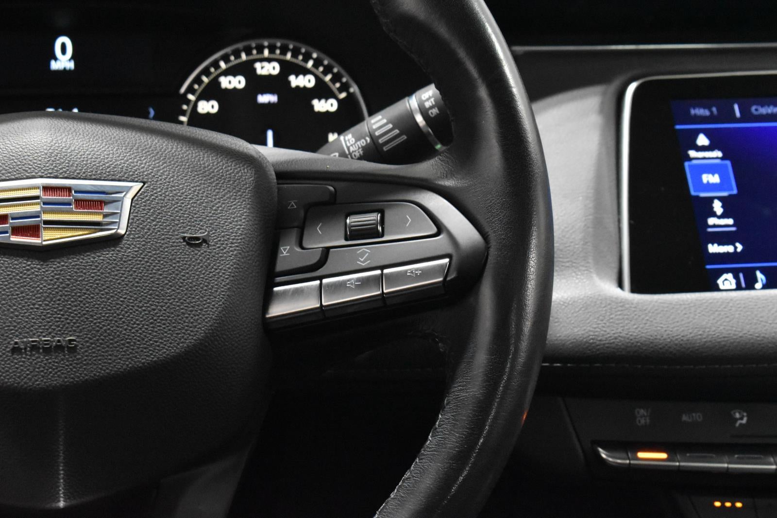 2020 Cadillac XT4 Premium Luxury