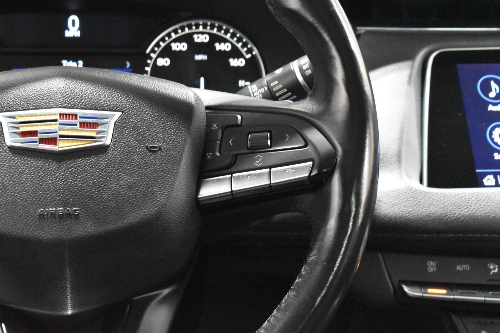 2020 Cadillac XT4 Premium Luxury