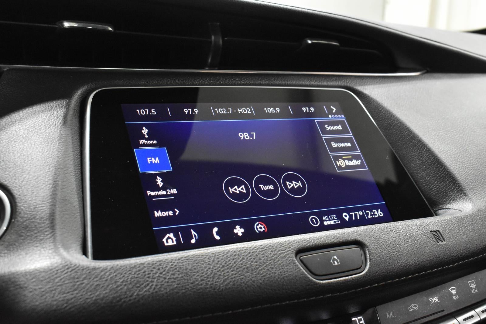 2020 Cadillac XT4 Premium Luxury