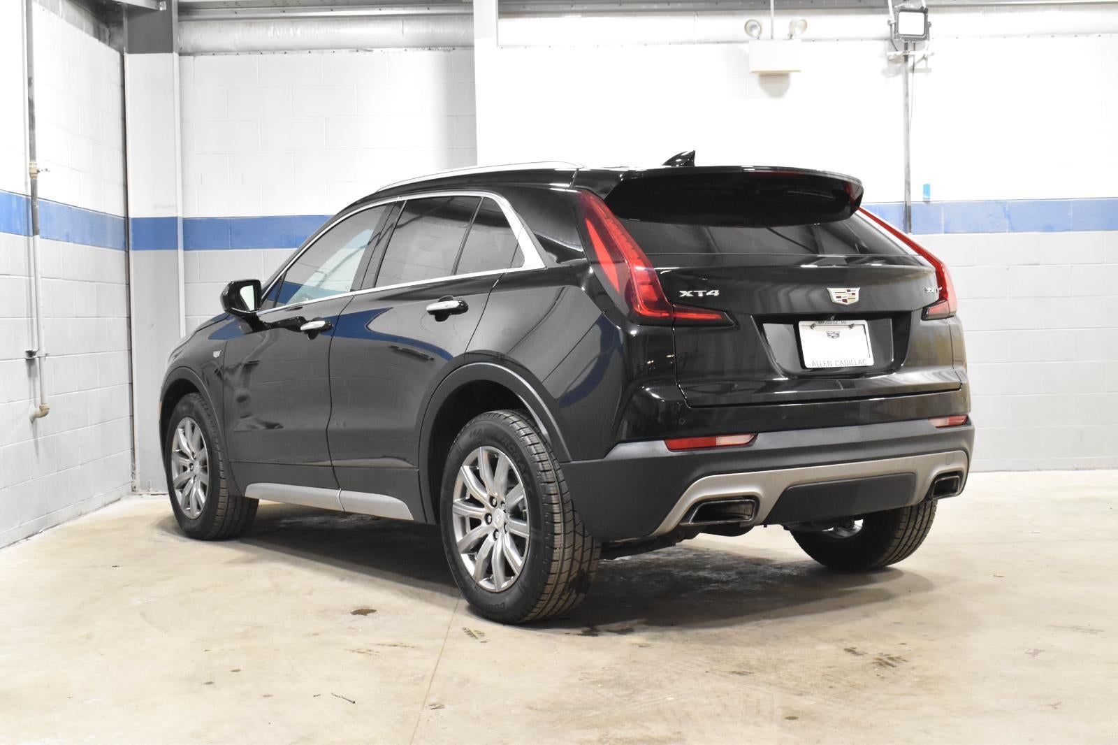 2020 Cadillac XT4 Premium Luxury