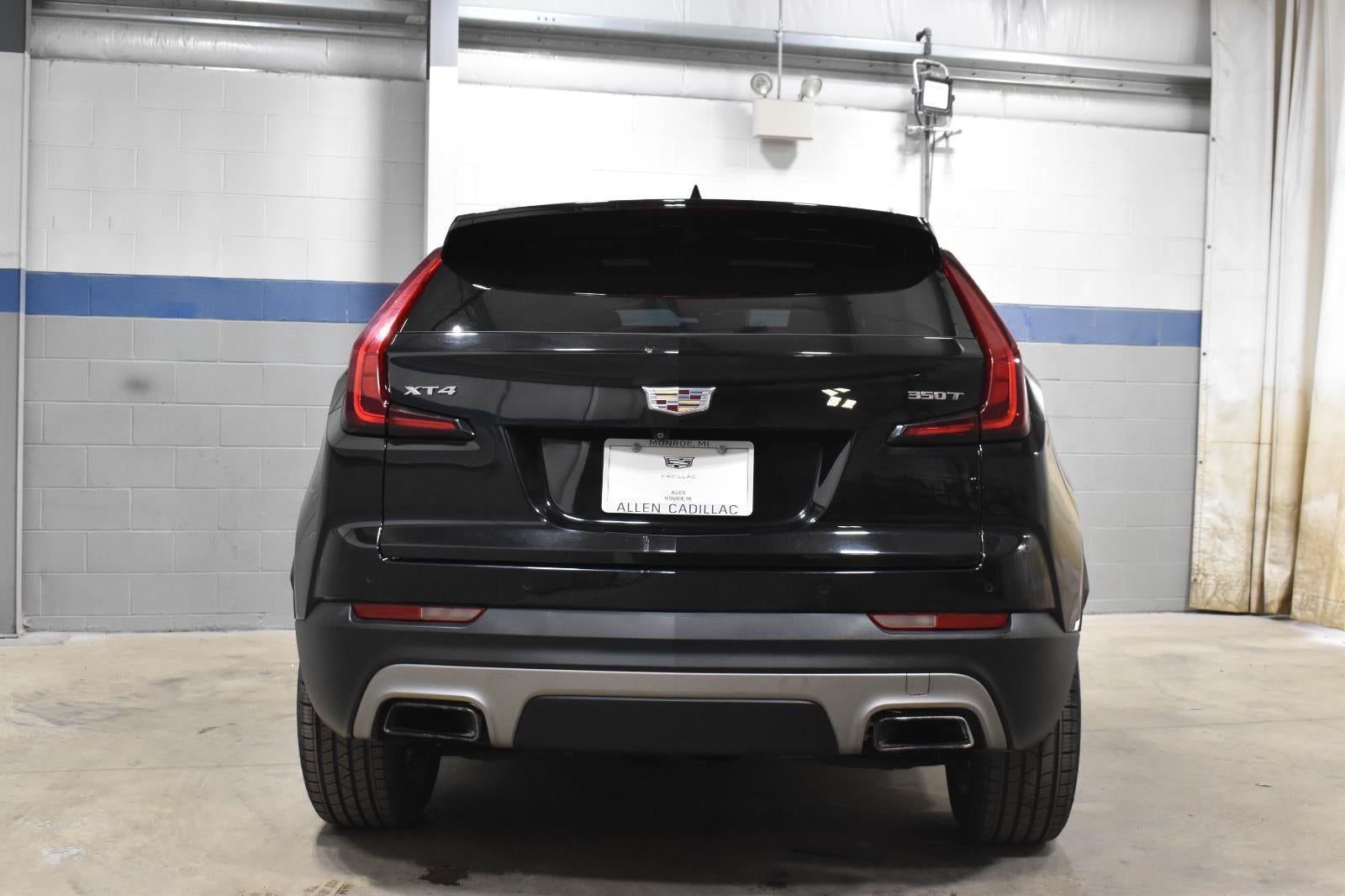 2020 Cadillac XT4 Premium Luxury