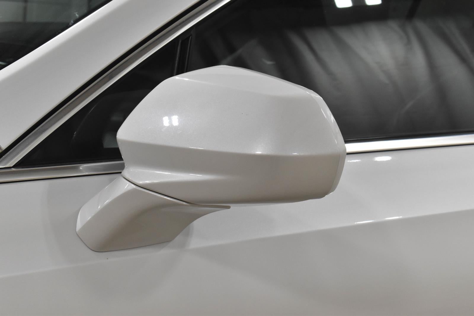 2020 Cadillac XT4 AWD Premium Luxury