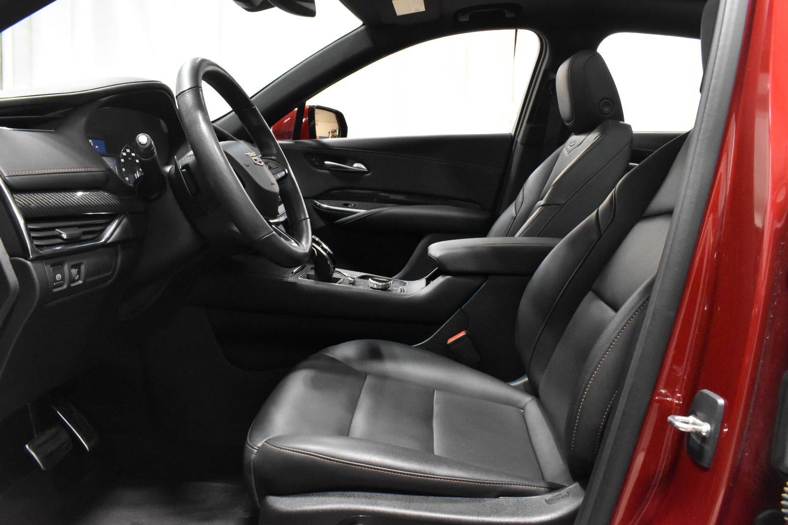 2023 Cadillac XT4 Sport