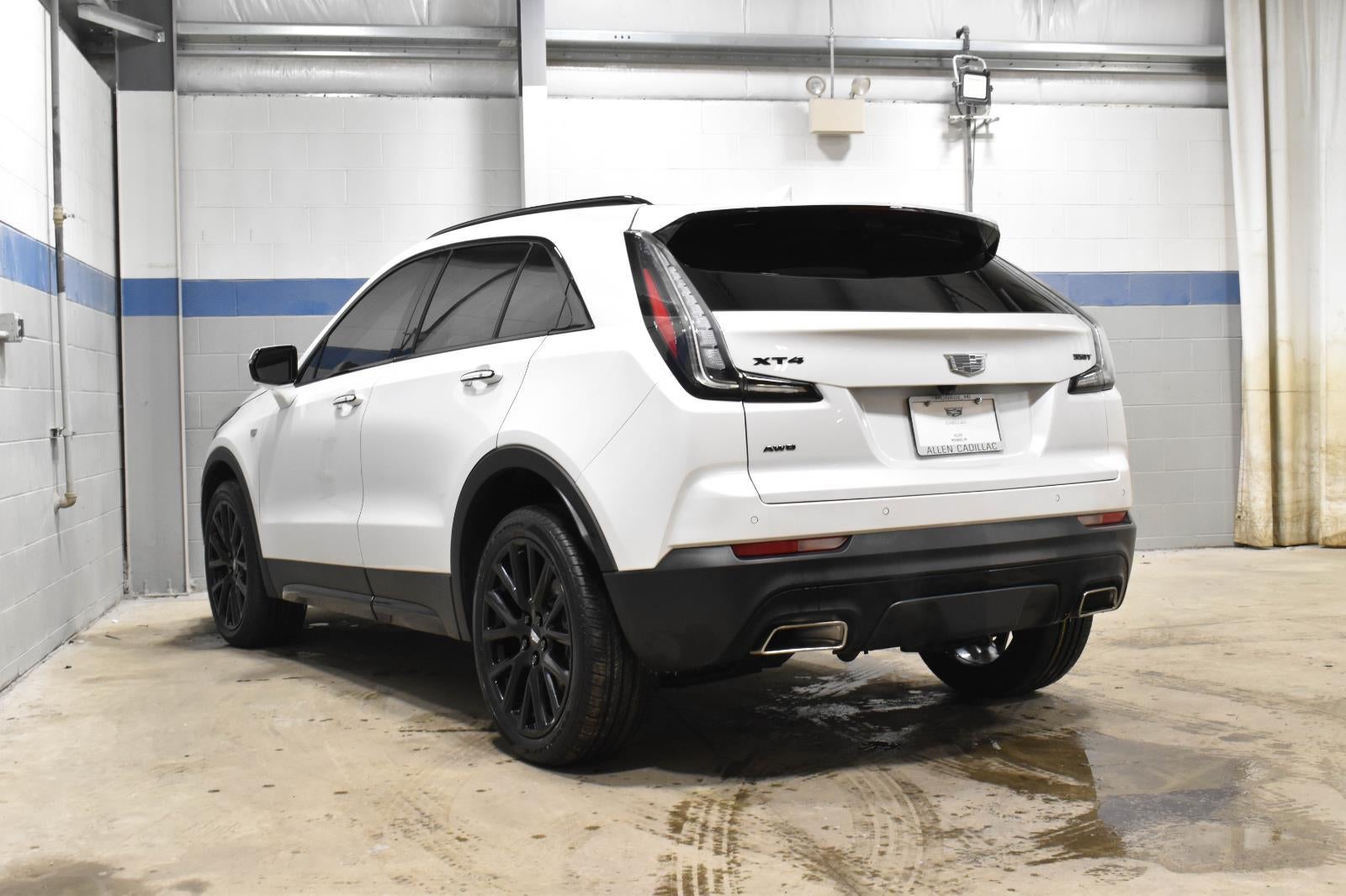 2023 Cadillac XT4 Sport