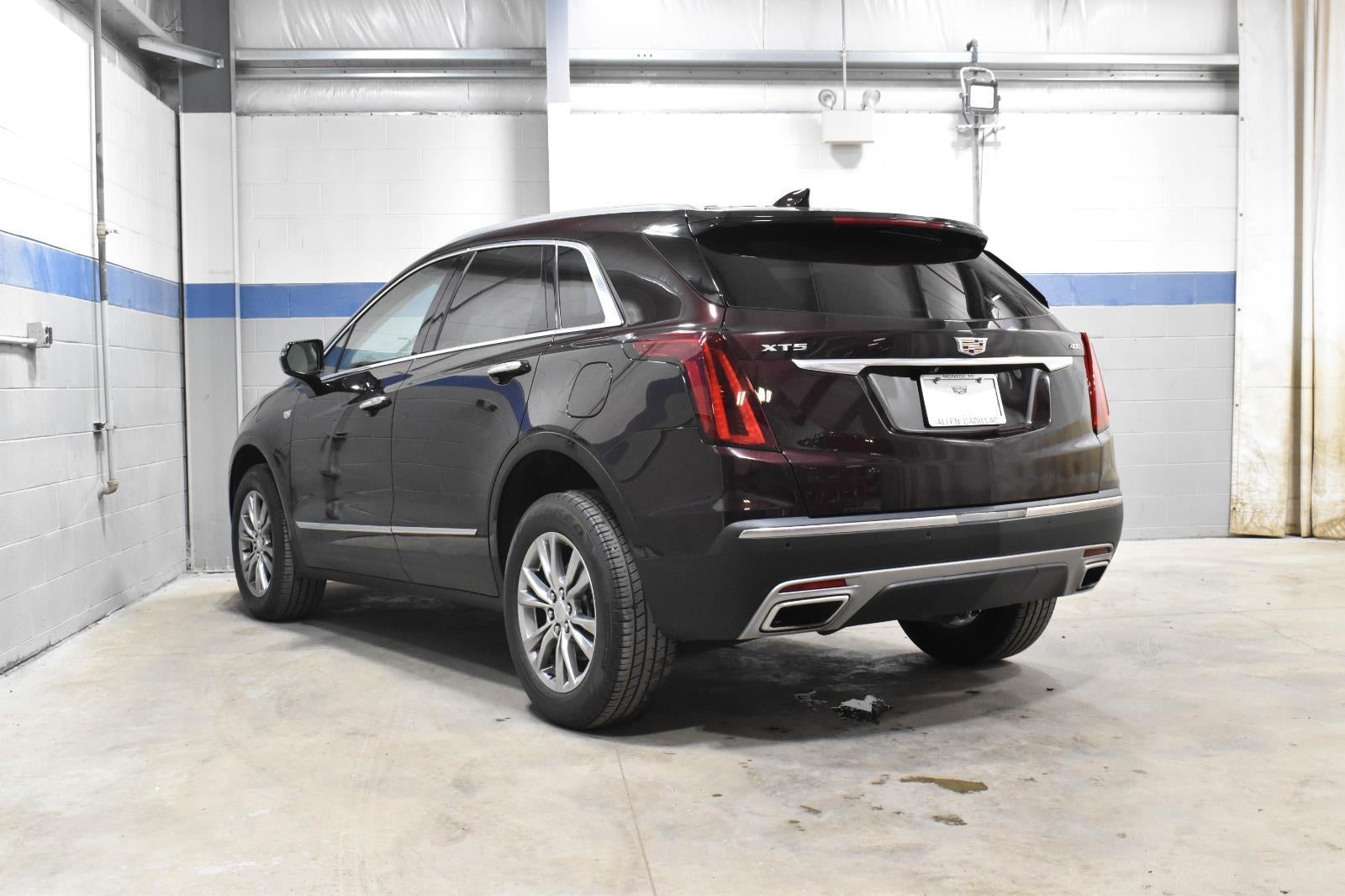 2021 Cadillac XT5 Premium Luxury
