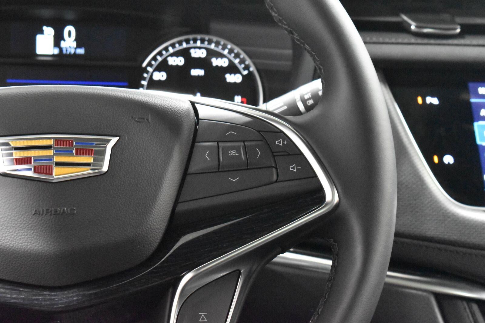 2025 Cadillac XT5 Premium Luxury