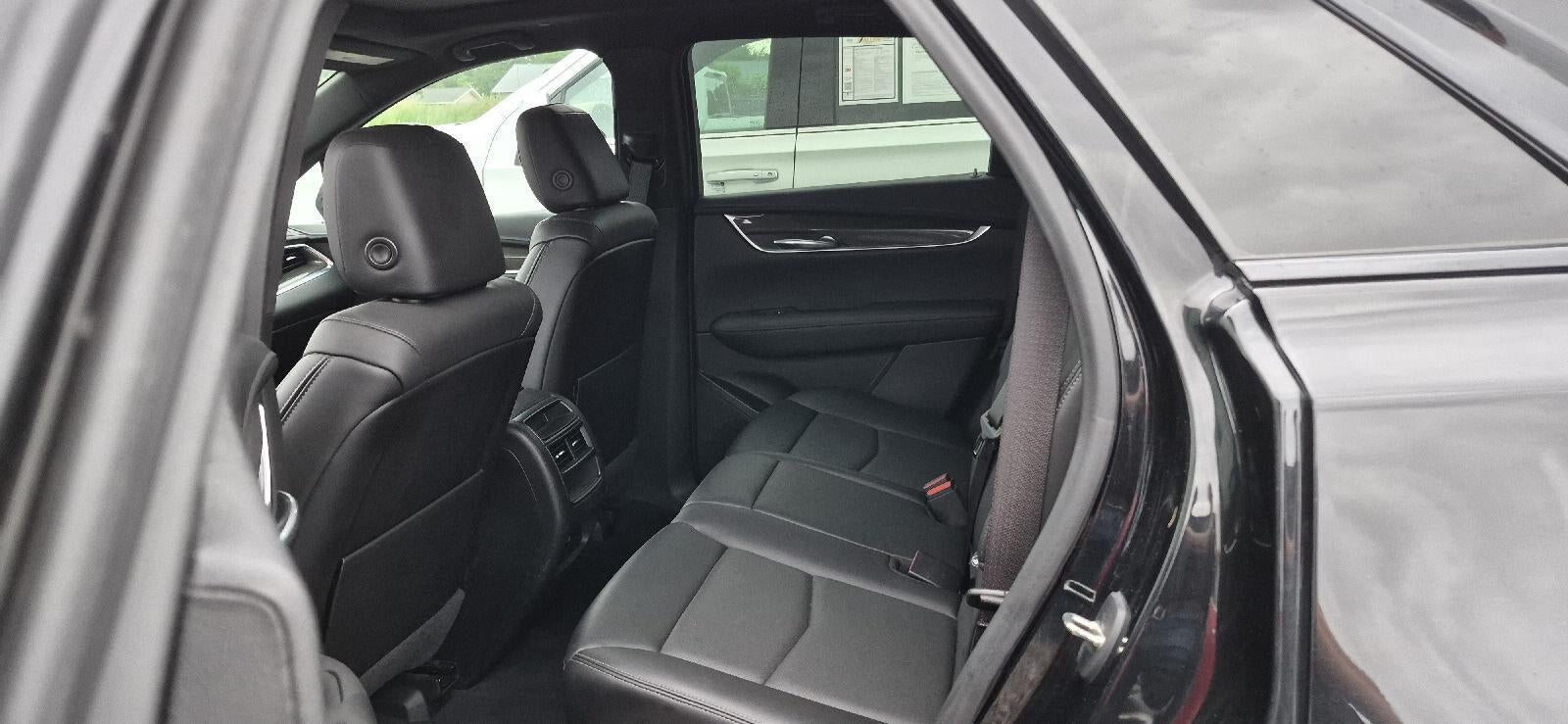2022 Cadillac XT5 Sport