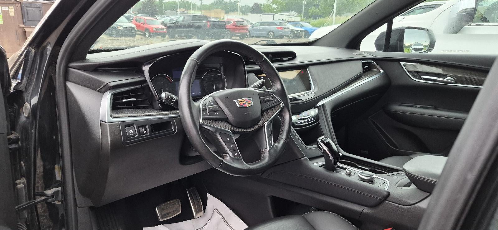 2022 Cadillac XT5 Sport
