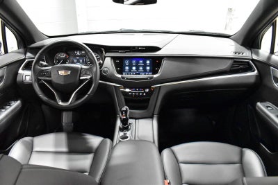 2024 Cadillac XT6 Luxury
