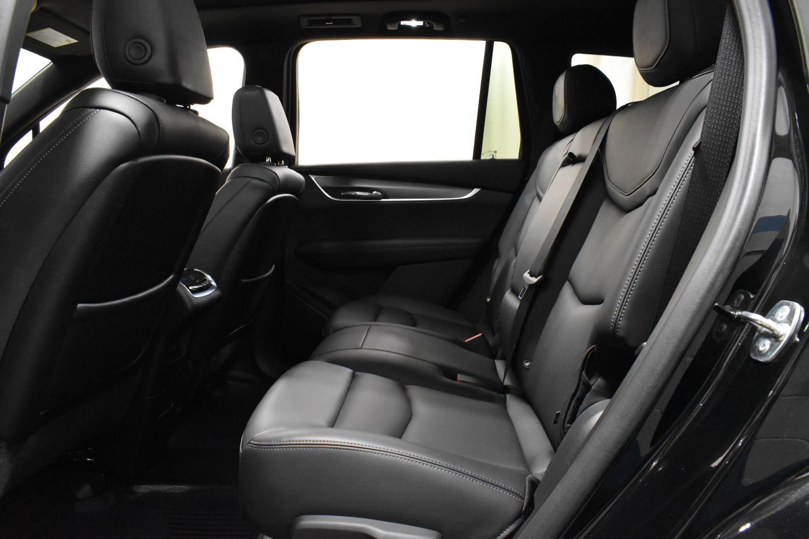 2024 Cadillac XT6 Luxury