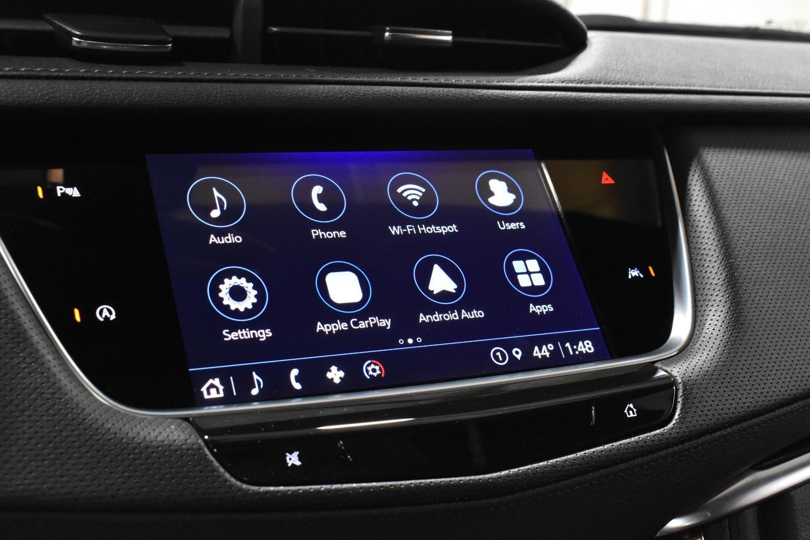 2025 Cadillac XT6 Luxury