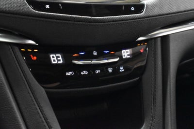 2025 Cadillac XT6 Luxury