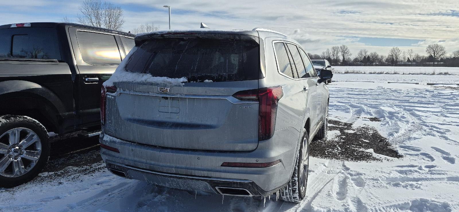 2025 Cadillac XT6 Premium Luxury