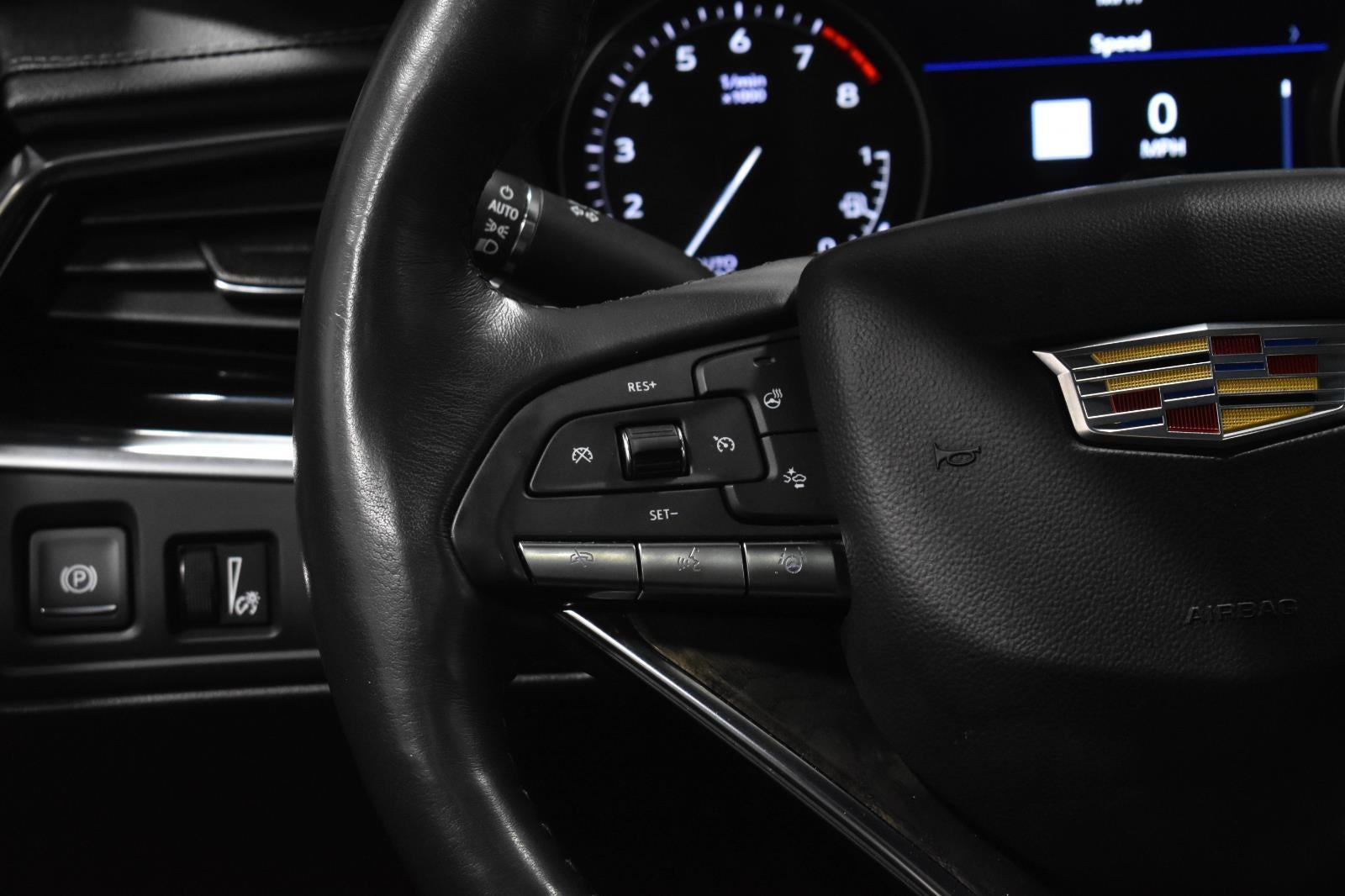 2024 Cadillac XT6 Premium Luxury