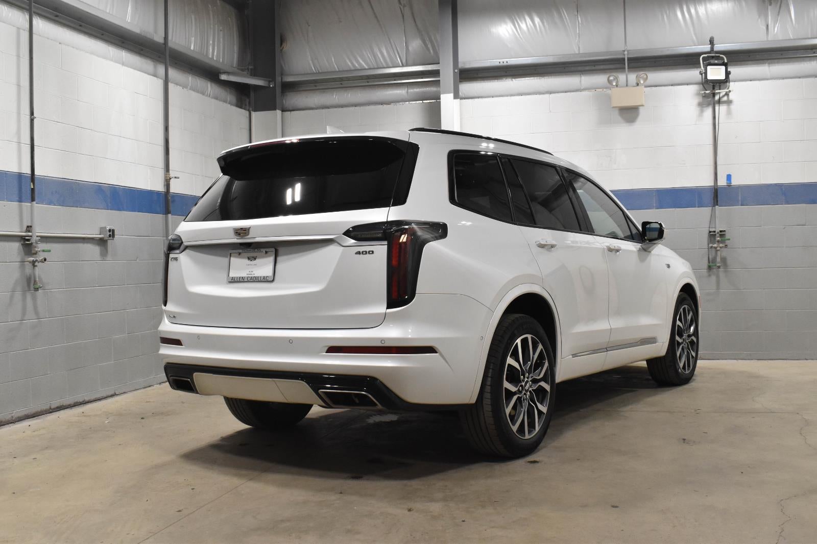 2025 Cadillac XT6 Sport