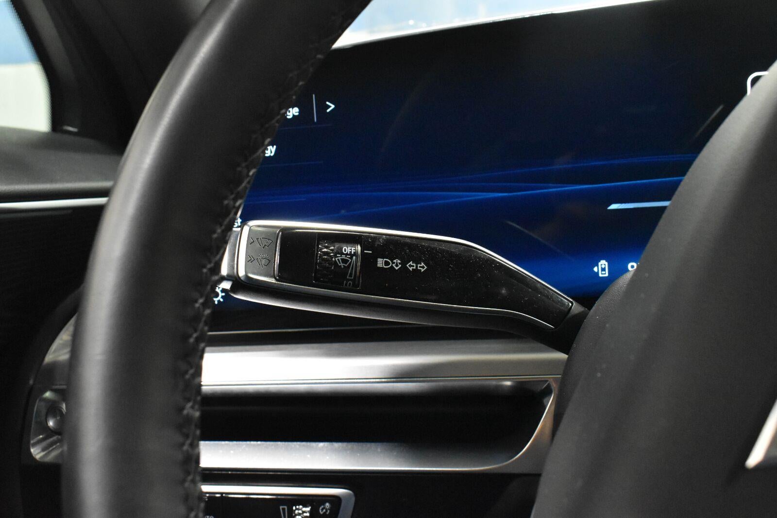 2024 Cadillac LYRIQ Luxury 1