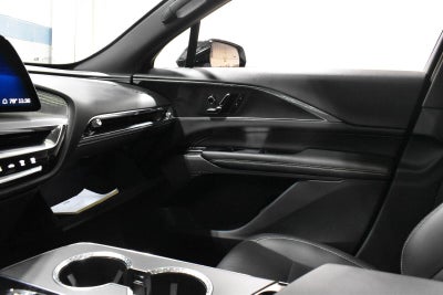 2024 Cadillac LYRIQ Luxury 1