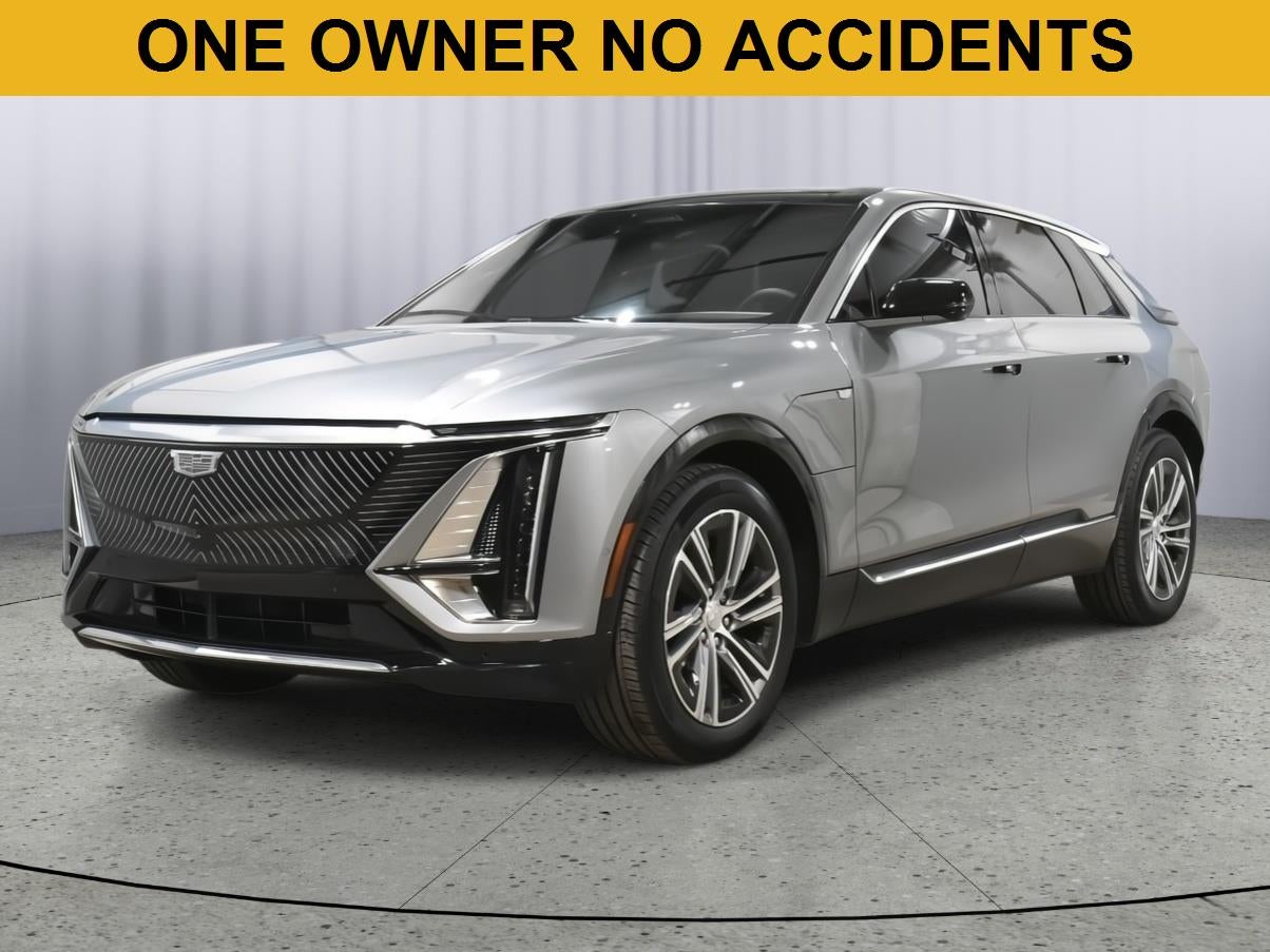 2024 Cadillac LYRIQ Luxury 2