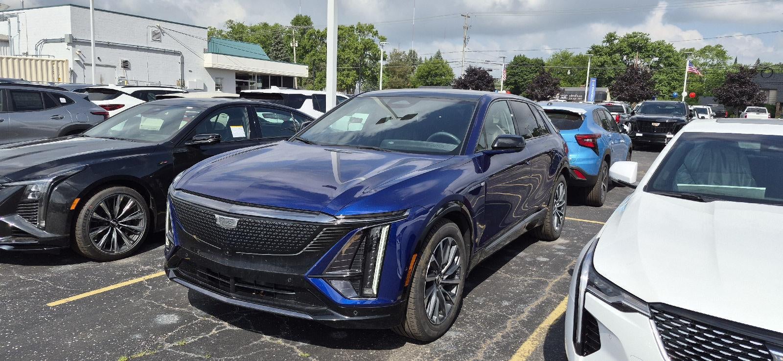 2024 Cadillac Lyriq Sport 1 RWD's photo