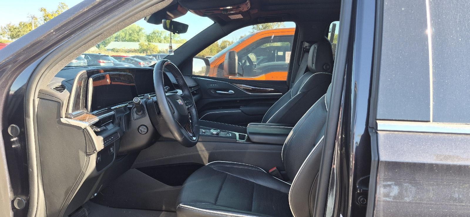 2024 Cadillac Escalade Premium Luxury